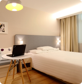 Petite Chambre